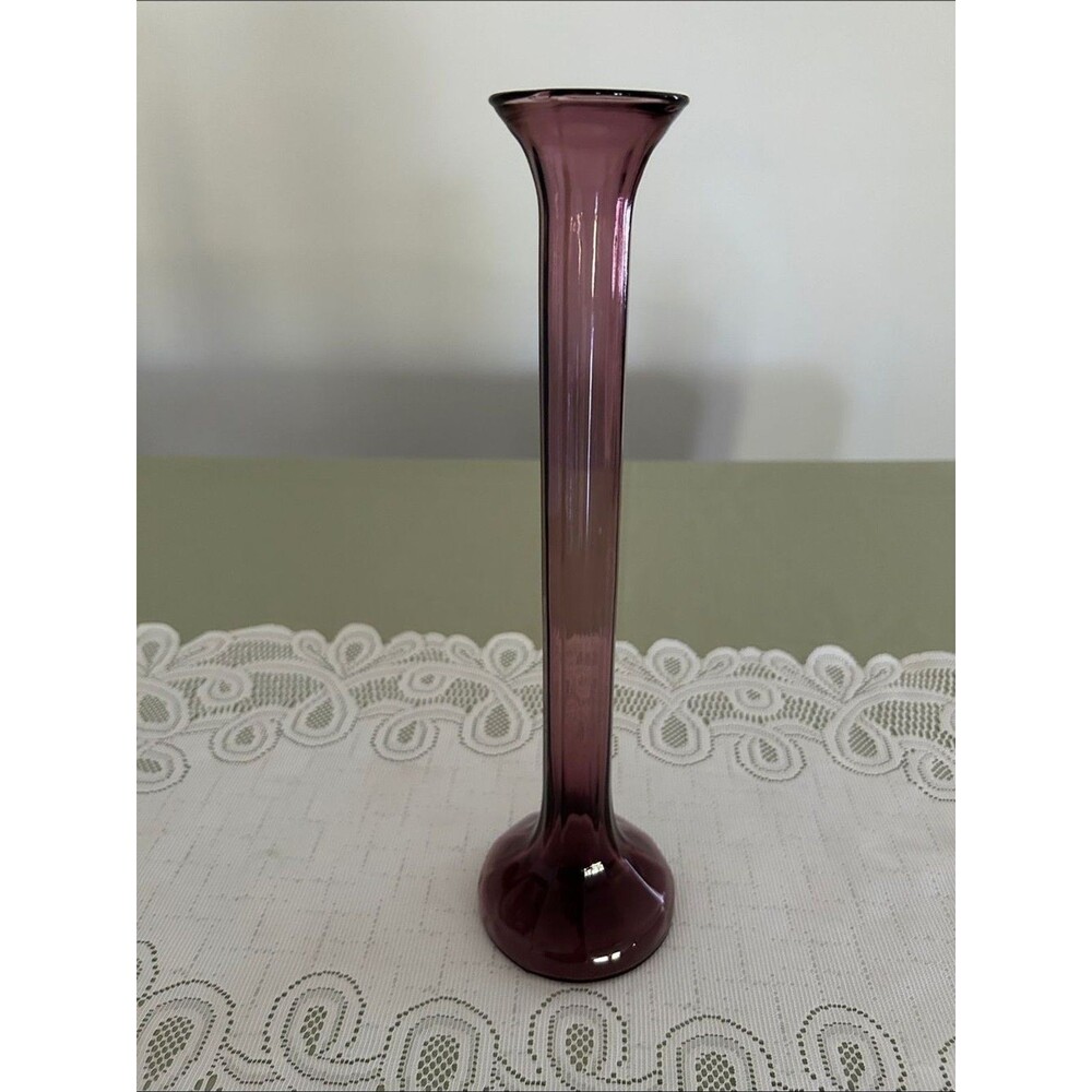 Vtg Amethyst Ribbed Art Glass Bud Vase 12 in high,  round base. - Picture 4 of 5